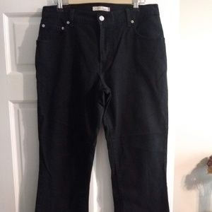 Levi’s Relaxed Bootcut 550 Black Size 12 M